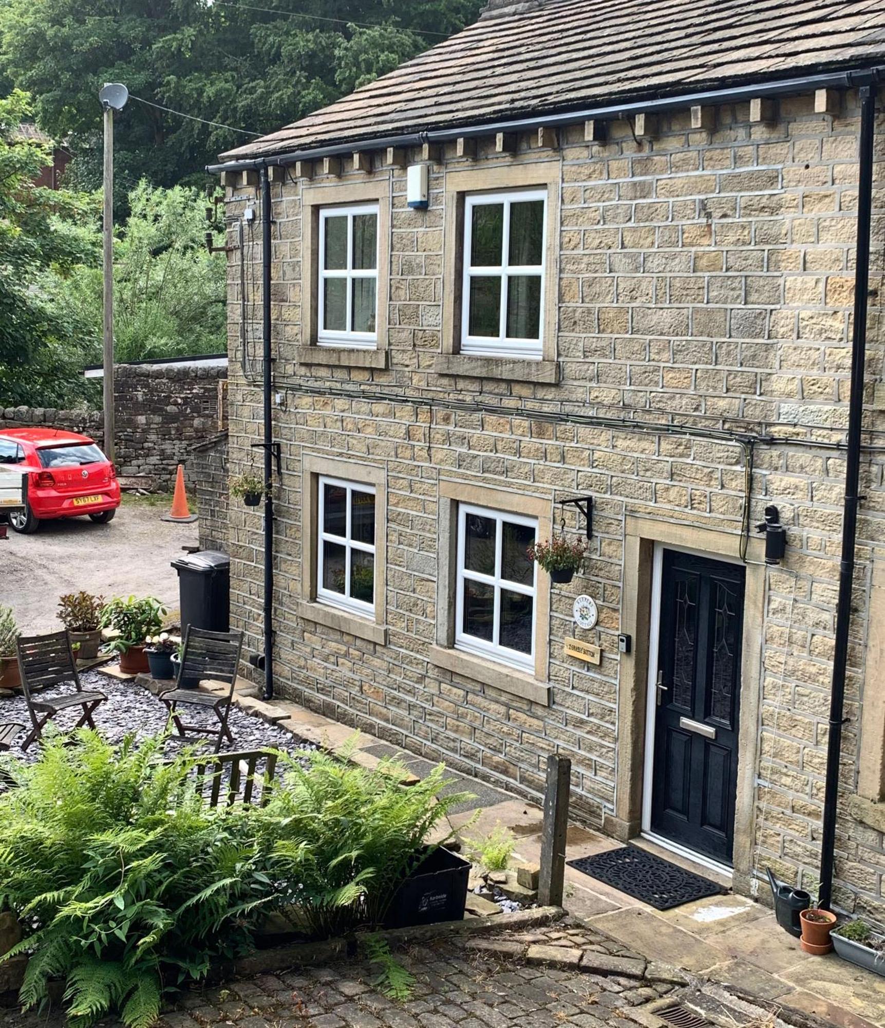 Keepers Serviced Yorkshire Holiday home Sowerby Bridge